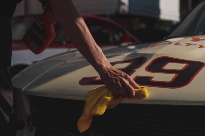 47 DIY Tips for Detailing Cars Like a Pro | Diy car, Car detailing, Car ...